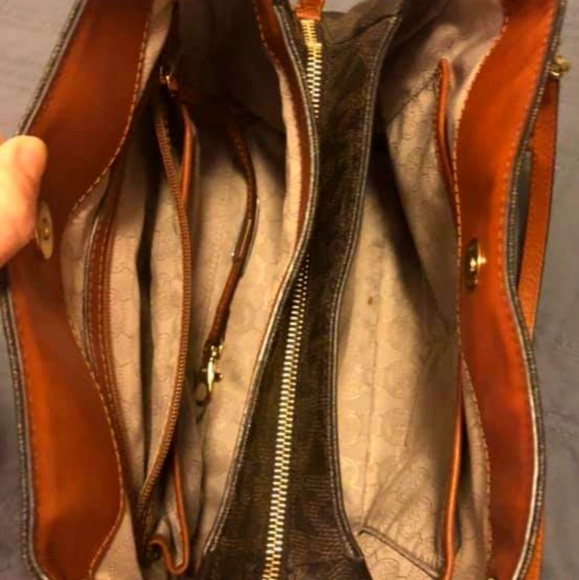 Michael Kors Purse - Picture 2 of 2